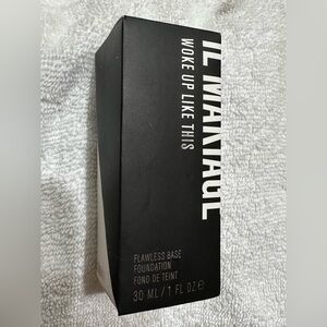 IL MAKIAGE foundation UNOPENED FULL-SIZE 035